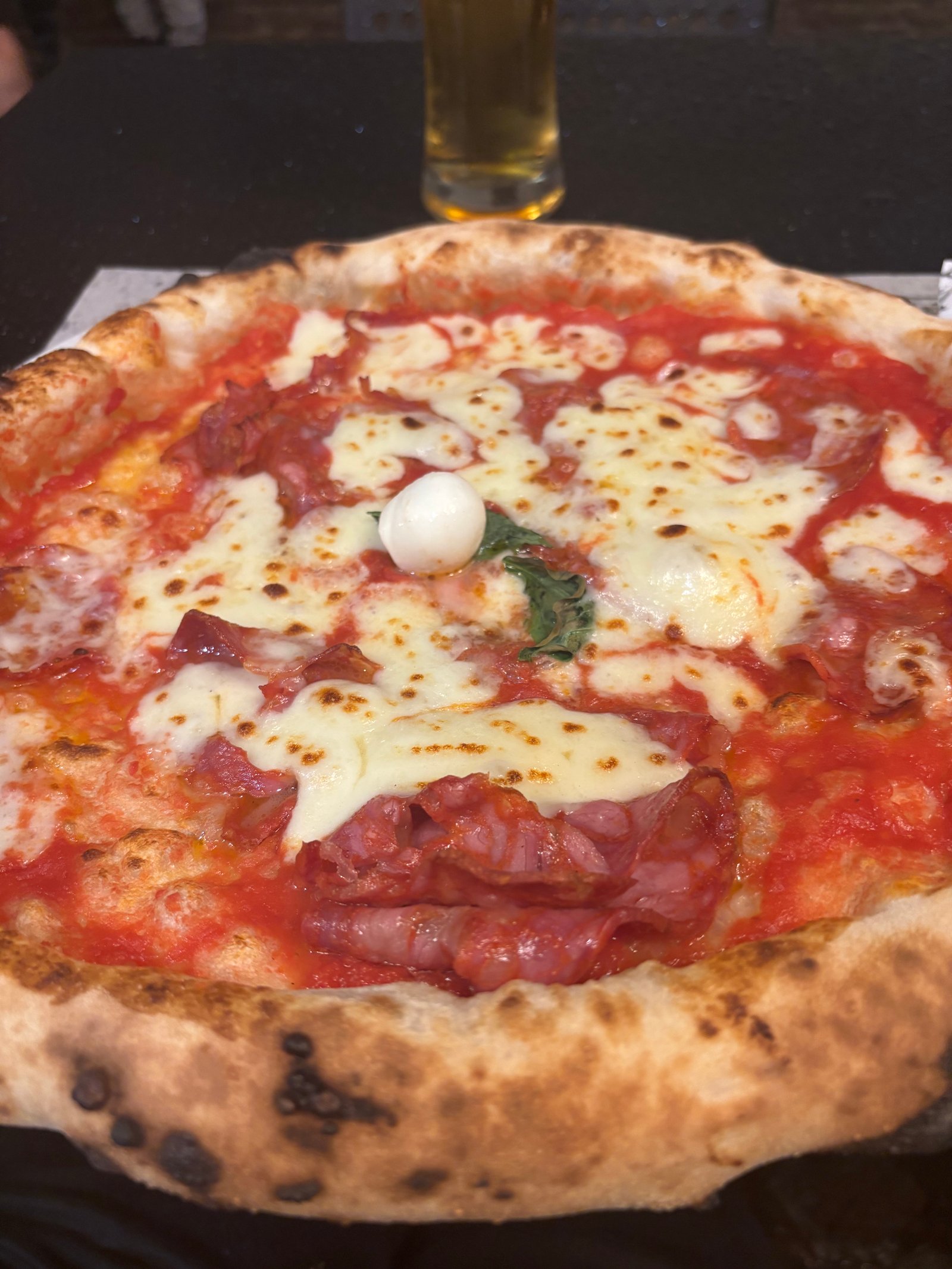 Napolitaanse pizza bij Simoncelli Senigallia